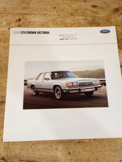 1990 Ford LTD Crown Victoria Vintage Sales Brochure Catalog