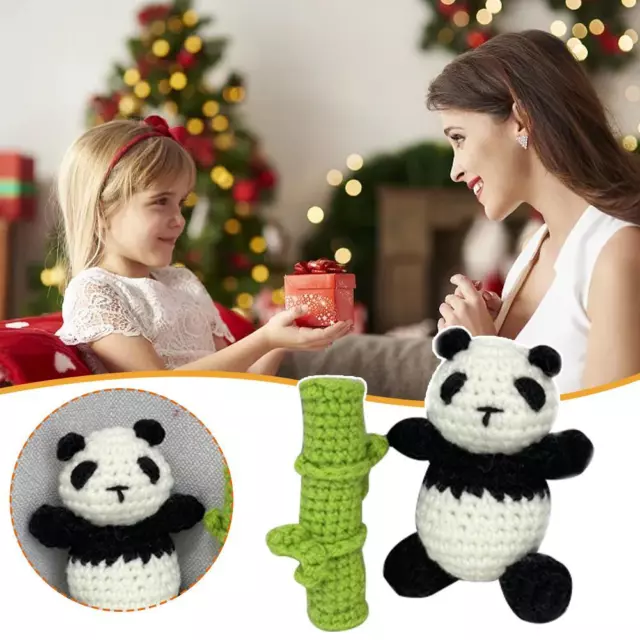 Handmade Crochet Panda Knitted Hugs Greeting Card O9T3 E8G1 2