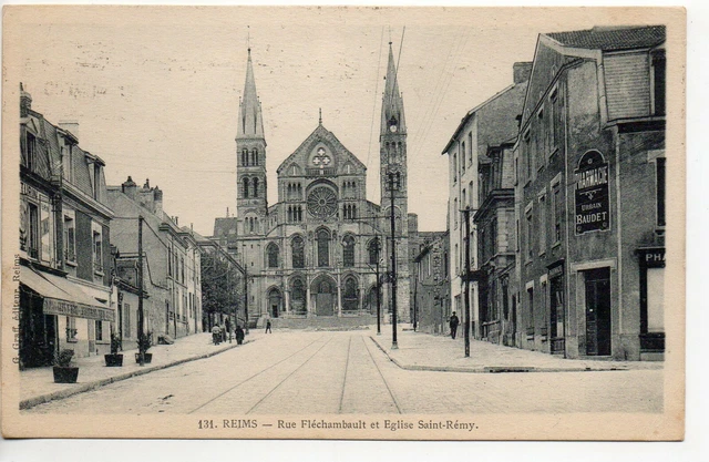 REIMS - Marne - CPA 51 - Les rues - rue Fléchambault - Pharmacie Urbain Baudet