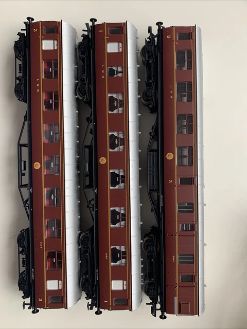 HORNBY 00 GAUGE Br/LMS maroon Coaches £47.50 - PicClick UK image.