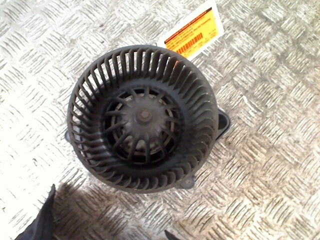 F659964U4863 MOTORE VENTOLA RISCALDAMENTO Nissan / Datsun Interstar (X70) 2002