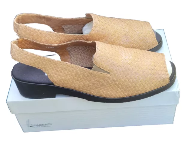 ANDRE ASSOUS Featherweights Woven Peep Toe Slingback Shoes Natural - Size 11 M