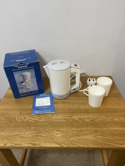 Buy Wholesale China Kitchen Appliance 2.5l Automatic Fast Boil Electric  Glass Kettle Water Tea Kettle & Electric Kettle at USD 8.5