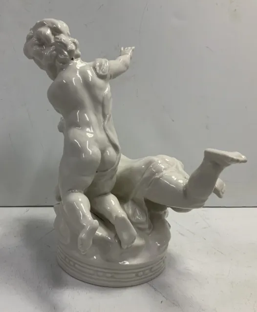 Capodimonte Two Cherubs With Dove White Porcelain Figurine FoundArtShopCom 3