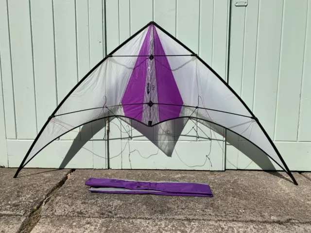 early version Prism 3D Trick Kite in outstanding condition