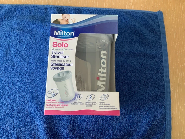 Esterilizador de biberón Milton solo de viaje de agua y microondas - totalmente nuevo