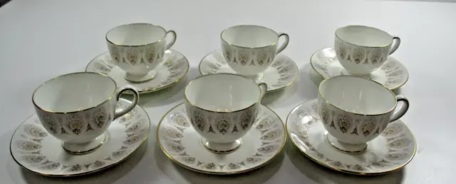 Wedgwood Medina White Bone China Footed Tea Cups and saucers: Set of 6 #H3