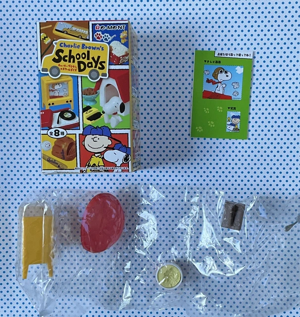 Snoopy Re Ment Charlie Brown’s School Days TV Dog Bed Ice Cream Miniatures