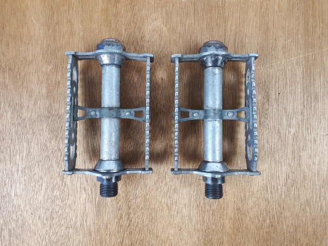 Pédales Lyotard Acier – Vélo Cyclotourisme – 14x1.25 – France 1950s – Occasion