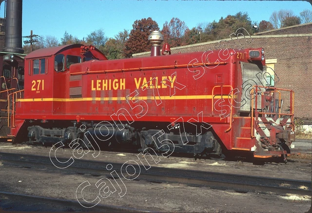 Original Slide- LV Lehigh Valley SW8 271 At Bethlehem, PA. 10/74