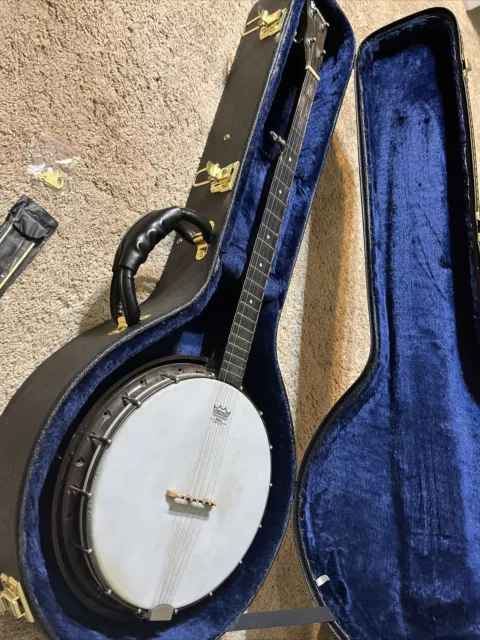 Savannah tenon Weatherking 5 String Banjo Made In USA