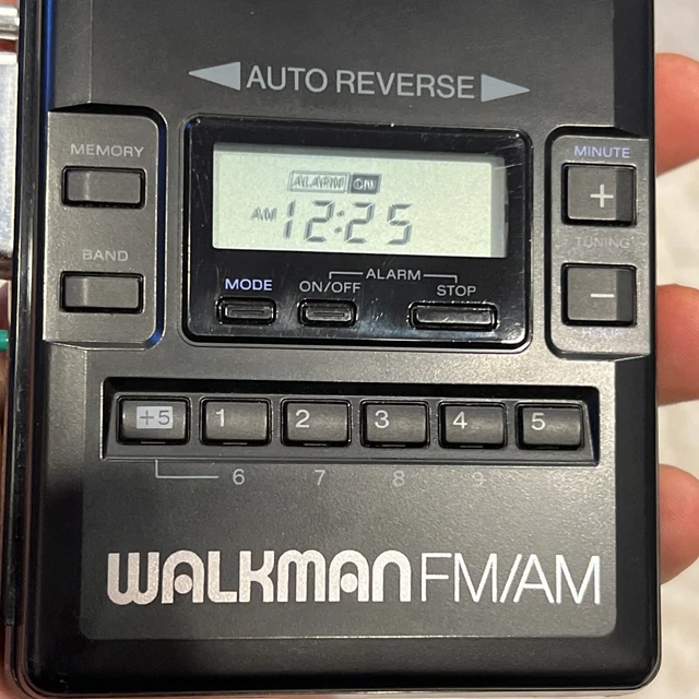 VINTAGE SONY WALKMAN WMAF62 Black AM/FM AF 62 Radio Cassette Player