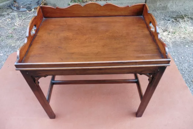 Quality Antique Georgian Style Mahogany Tray Top  Coffee Table, Removable Top.