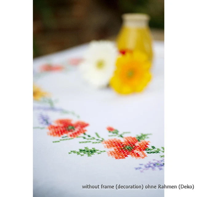 Kit nappe imprimée gerbe de fleurs en broderie traditionnelle de Vervaco