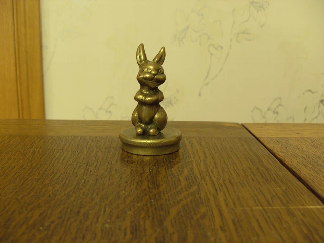 ORIGINAL SCARY RABBIT Car Mascot Mounted On A Radiator Cap Nice ...