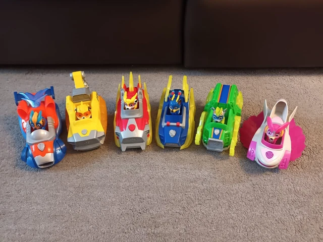 VARIOUS PAW PATROL Mighty pups Charged up vehicles and figures £9.99