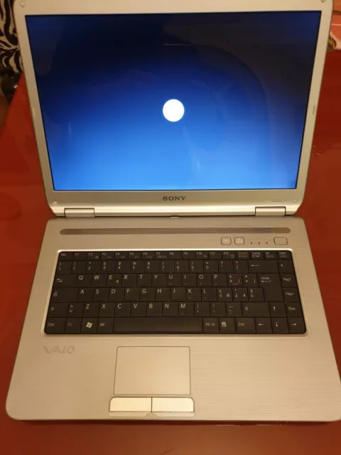 PC portatile usato Sony Vaio Linux Mint 21.3 SSD 250gb con WiFi