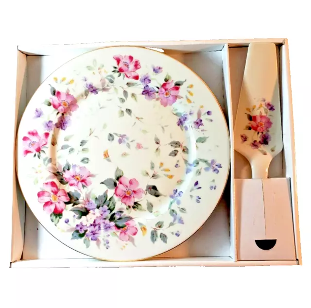 Andrea by Sadek Flower Vine Cake Plate Server NWT