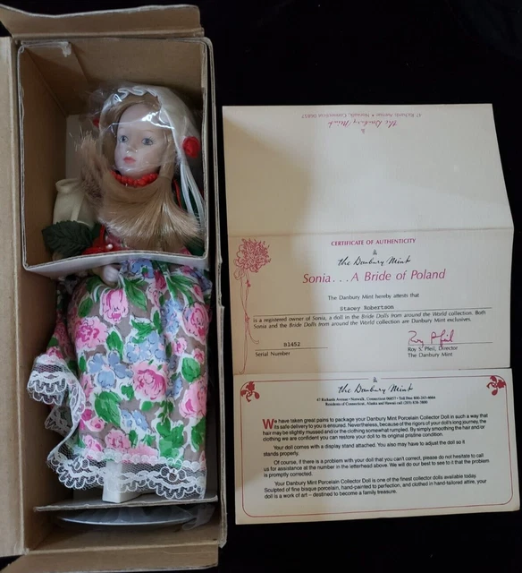 Sonia A Bride of Poland Danbury Mint Bride Dolls from Around the World NIB w COA