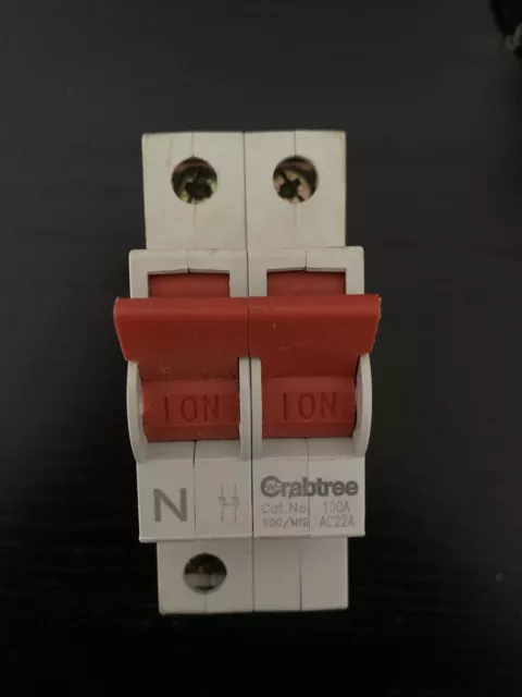 Crabtree Starbreaker 100 Amp Main Switch Disconnector 100A Double Pole 100/MI2