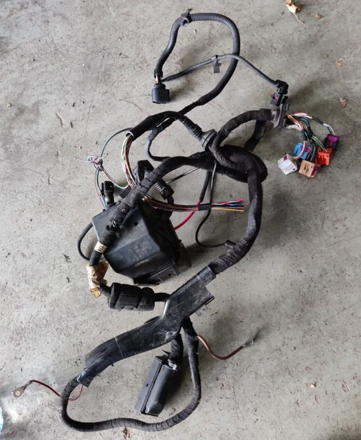 VW GOLF MK4 4motion AUE Engine Code Engine Bay Wiring Loom Damaged