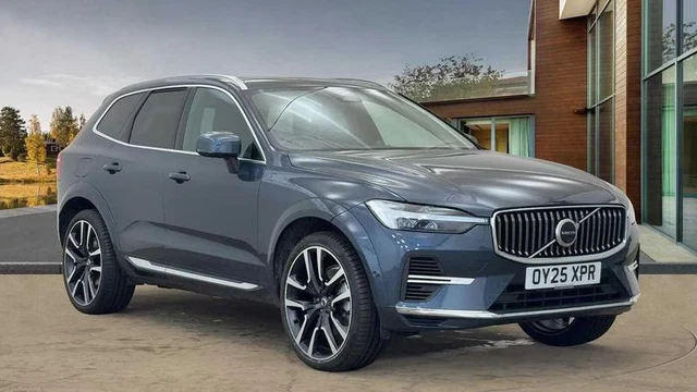2025 VOLVO XC60 2.0 T8 [455] PHEV Ultra Dark 5dr AWD Geartronic ESTATE ...