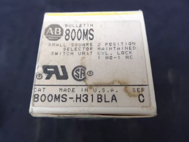Allen Bradley  800MS - H31 BLA 2 POSITION SELECTOR SWITCH W/ CYL LOCK NOS IN BOX