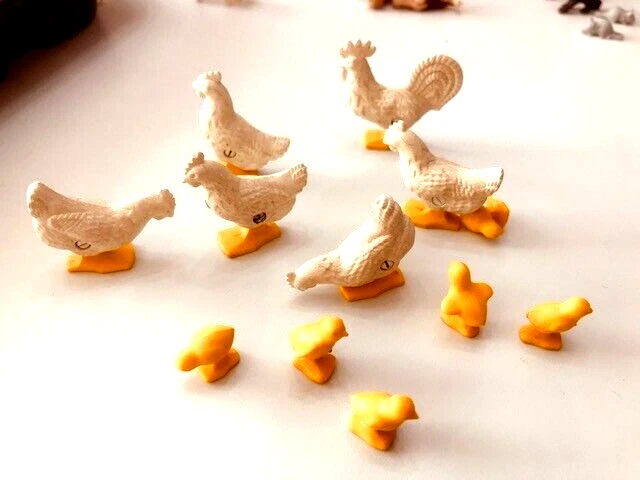Lot De Figurines Quiralu / BF – Poule, Poussin Et 4 Canards En Plomb Peint