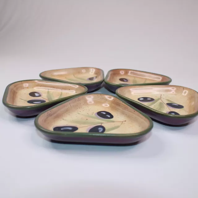 Julie Ueland "Feels Like Home" Enesco Olive Triangle Plates Appetizer Set of 5