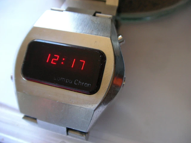VINTAGE LED WATCH Compu Chron Old Digital 70s Hughes Quartz