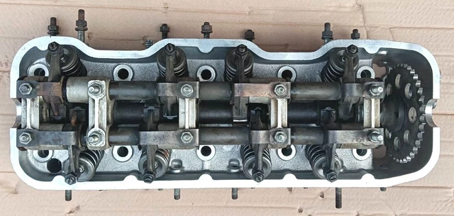 ISUZU KB20 KB25 KB26 KB41 Engine G161 8Valves 1,6cc Cylinder head