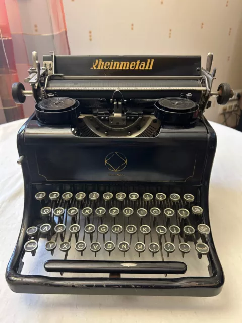 Antike Schreibmaschine Rheinmetall