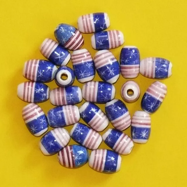 50 Keramik Perlen: 14 mm blau+weiß+rot, oval eiförmig,Schmuck Stars+Stripes Inka