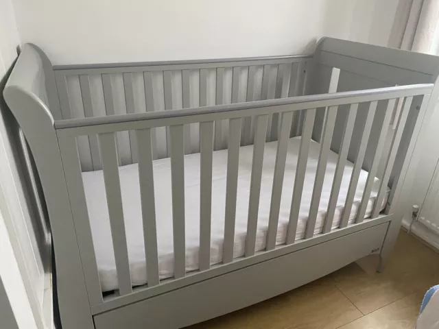 Tutti Bambini Roma Cot Bed, Dove Grey, large size 140cm x 70cm mattress size
