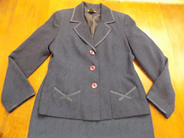 EUC Vtg Stanley BLACKER Navy Blazer SKIRT SUIT Sz 12 Textured ribbon trim Classy 2