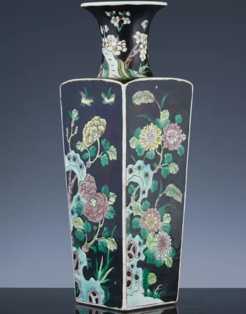 Fine Antique Chinese Famille Verte Black Enamel Four Seasons Landscape Vase Qing