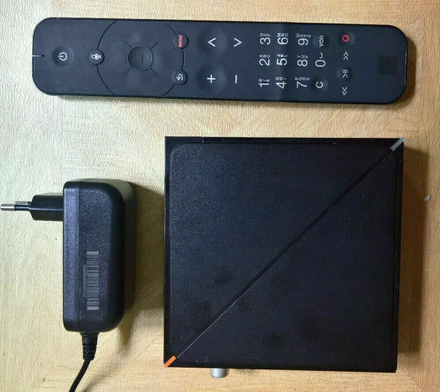 Décodeur TV Orange 4K Mini UHD + Alimentation - Neuf Ouvert (jamais Utilisé)