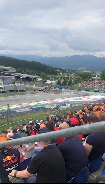 Formel 1 Spielberg - 3 Top Tickets-WO- RED Bull B