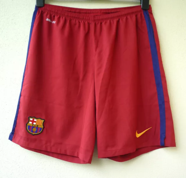 wie neu      FC Barcelona    Nike  Shorts,   Größe  L