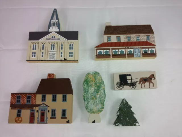 Vintage Lot of 6 Pieces The Cats Meow Village Christmas Painted Wood Buildings