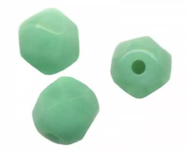 100 PERLES FACETTES DE BOHEME  3 mm green opal