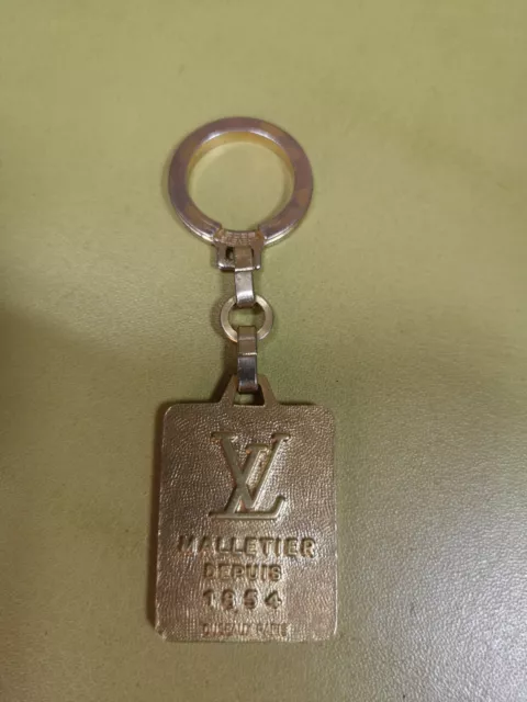LOUIS VUITTON Logo Martier Vintage MALLETIER DEPUIS 1854 Key charm Key ring