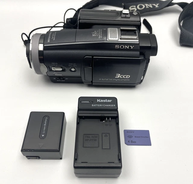 SONY HANDYCAM DCR-HC1000 MiniDV Camcorder 3CCD Digital Video