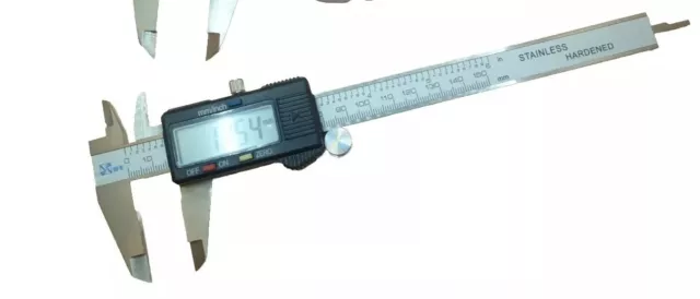 6" Metal DIGITAL VERNIER LCD CALIPER MICROMETER MEASURE TOOL GAUGE RULE 150mm 6"