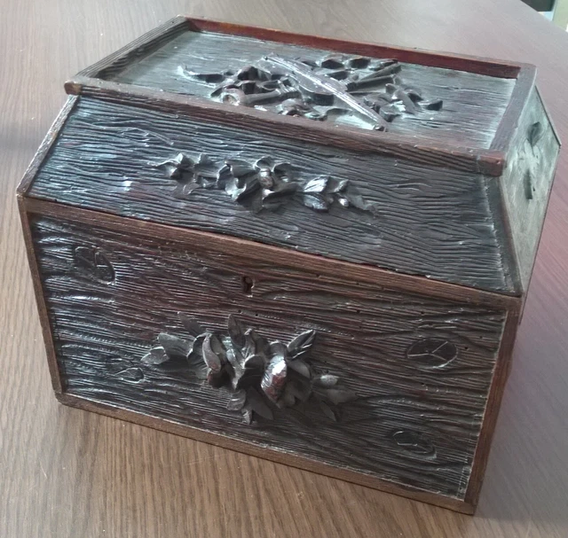Plaire à la main en bois sculpté Bijou décoratif Boîte à bijoux avec