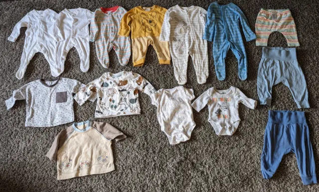 (N. 66) enormi vestiti bambino neonato & pacchetto 0-3 mesi