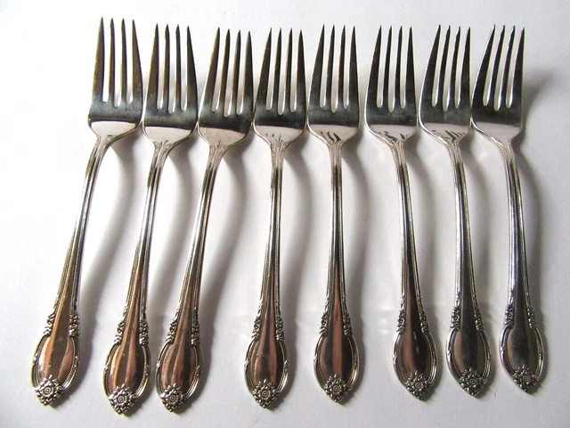 IS Remembrance Salad Forks Set of 8 1847 Rogers Silverplate Flatware