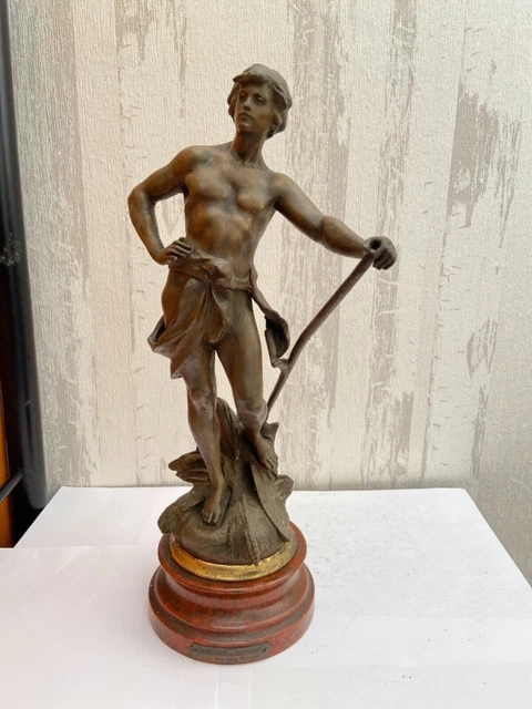 Statue en régule   AUGUSTE MOREAU LA MOISSON EST ABONDANTE