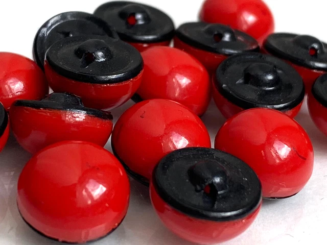 Lot De 9 Boutons Vintage Noir Strié - Diamètre 28 Mm, Plastique, Fabriqué En France, Occasion