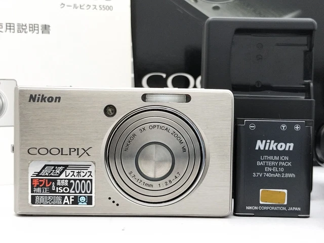 Coolpix Nikon S500 NIKON COOLPIX S500 Silver 3x Digital Camera W